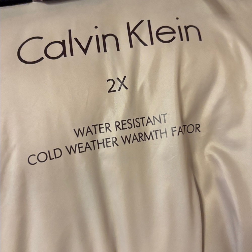 Calvin Klein Very Warm Coat - Picture 6 of 7